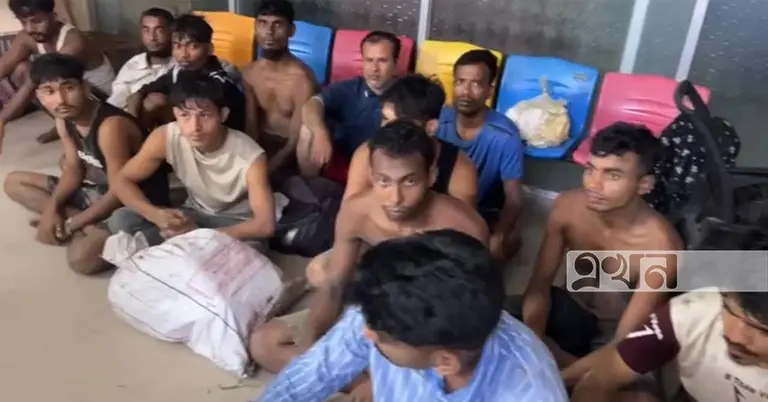 পাচারের সময় উদ্ধারকৃতদের কয়েকজন